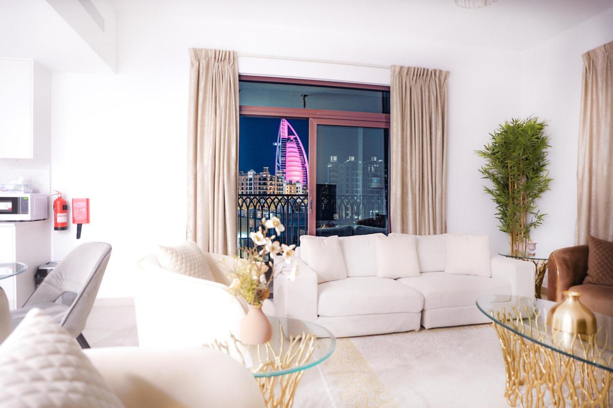 Spectacular 2br Full Burjalarab View