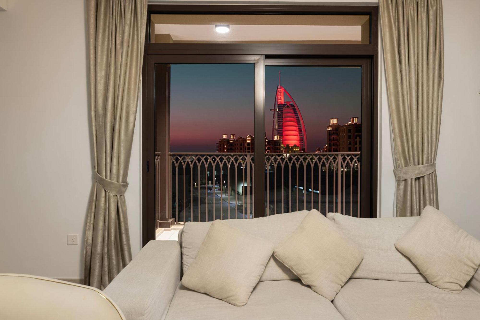 Spectacular 2br Full Burjalarab View