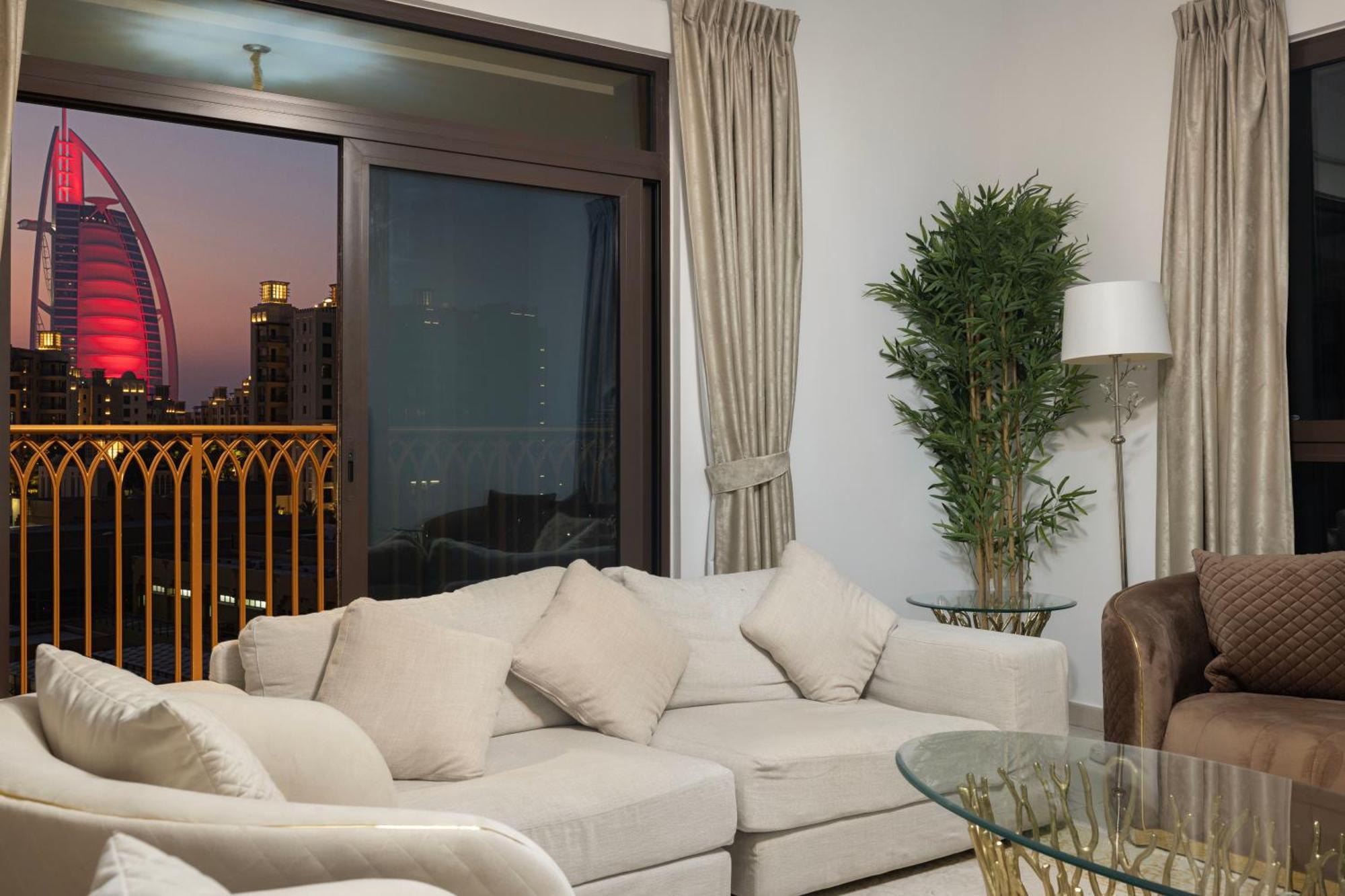 Spectacular 2br Full Burjalarab View
